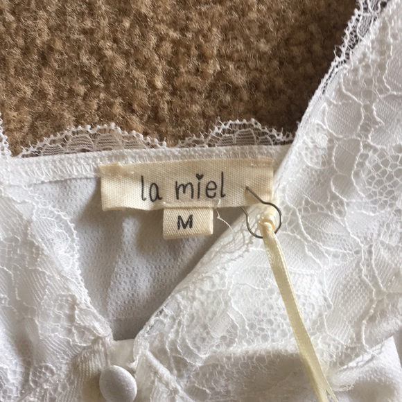 BEAUTIFUL CAMI - Picture 4 of 7